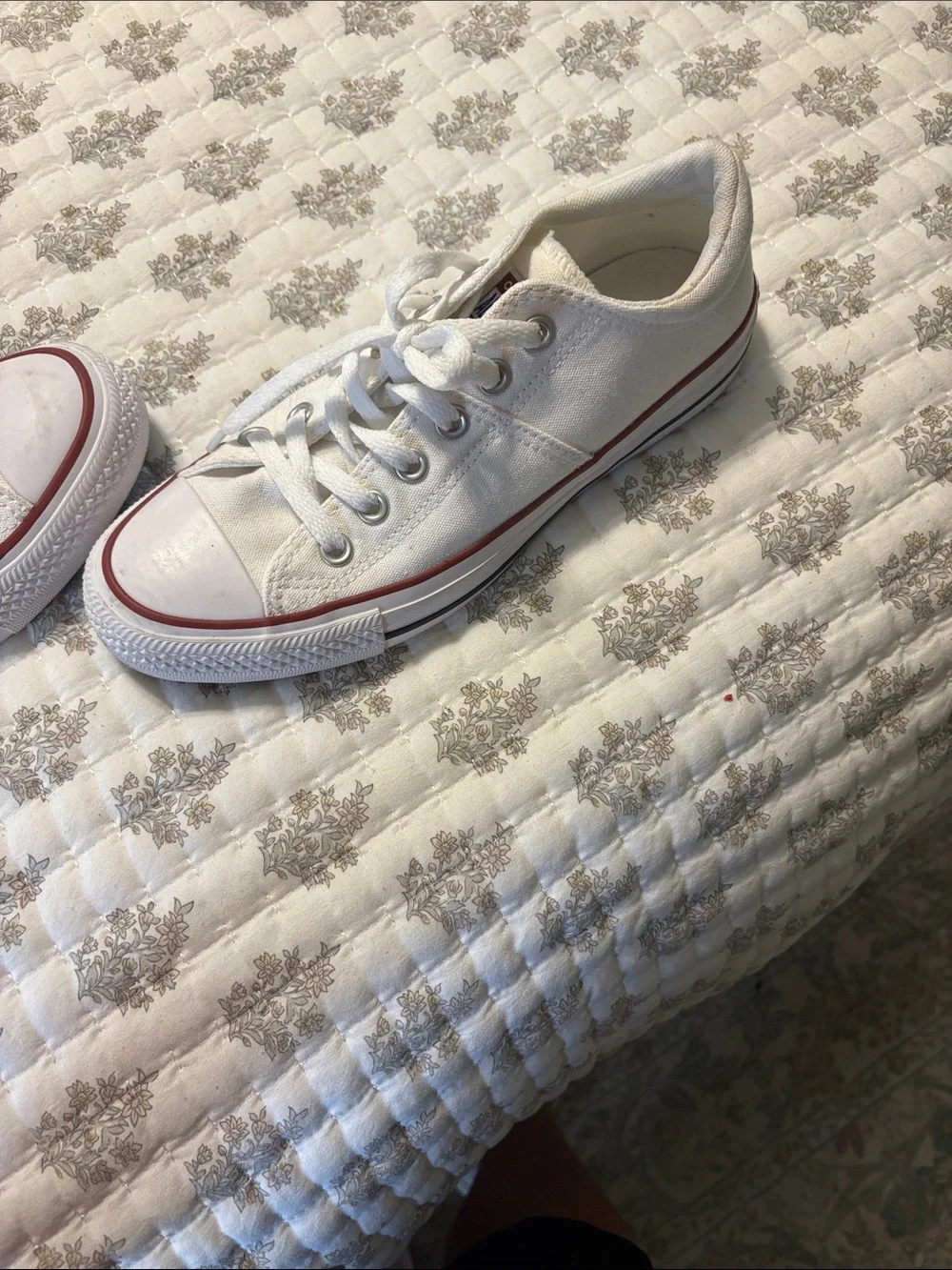 Converse ladies white,red and blue
